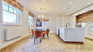 kitchen dining- click for photo gallery